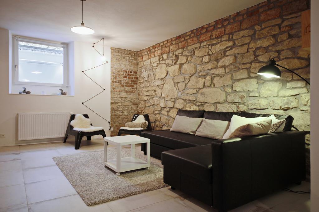 Apartment Kosatcová Praga Esterno foto